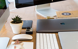 揭秘！娱乐圈比想象中乱？代孕出轨偷税，明星底线在哪