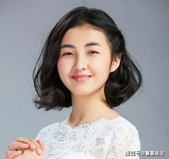 张子枫张雪迎张佳宁张嘉倪_娱乐圈张姓女明星_张姓女星排名