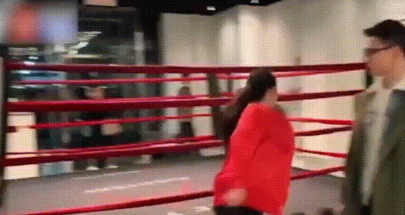 杨幂没分寸感行为_娱乐圈没有分寸感明星_娱乐圈吻戏图片